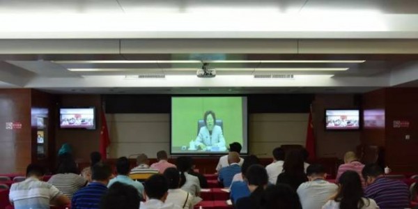 李克強對全國就業創業工作暨普通高等學校畢業生就業創業工作電視電話會議作出重要批示